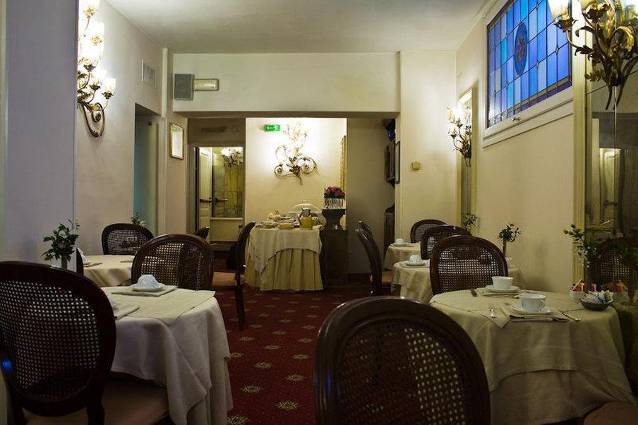 C-Hotels De Rose Palace Florence Exterior photo