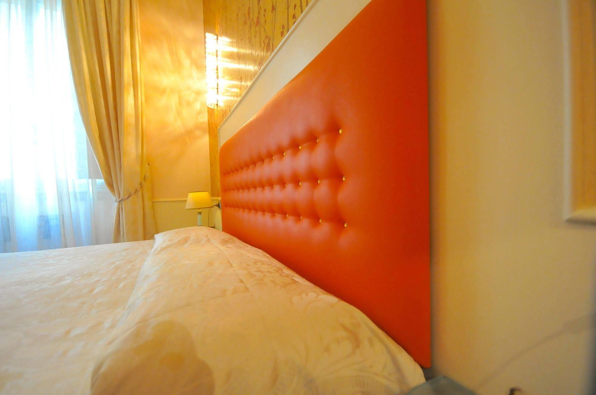 C-Hotels De Rose Palace Florence Exterior photo