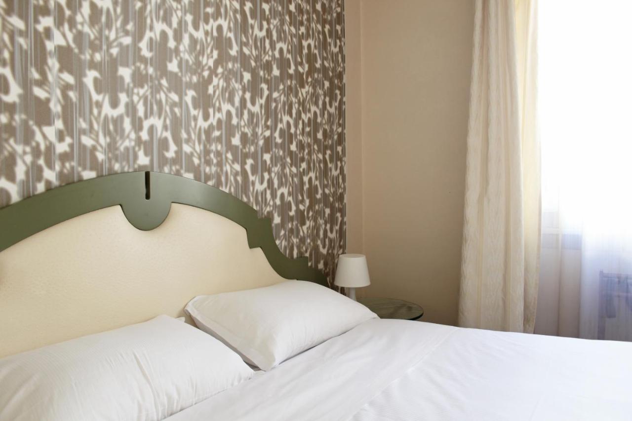 C-Hotels De Rose Palace Florence Exterior photo