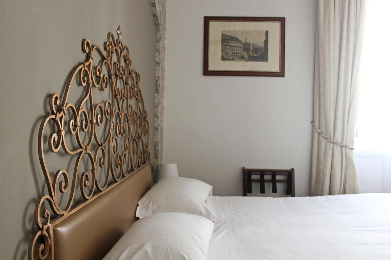 C-Hotels De Rose Palace Florence Exterior photo