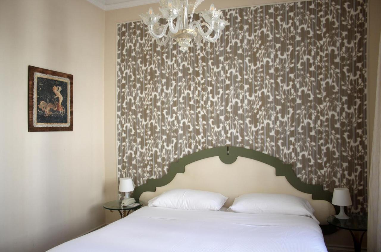 C-Hotels De Rose Palace Florence Exterior photo