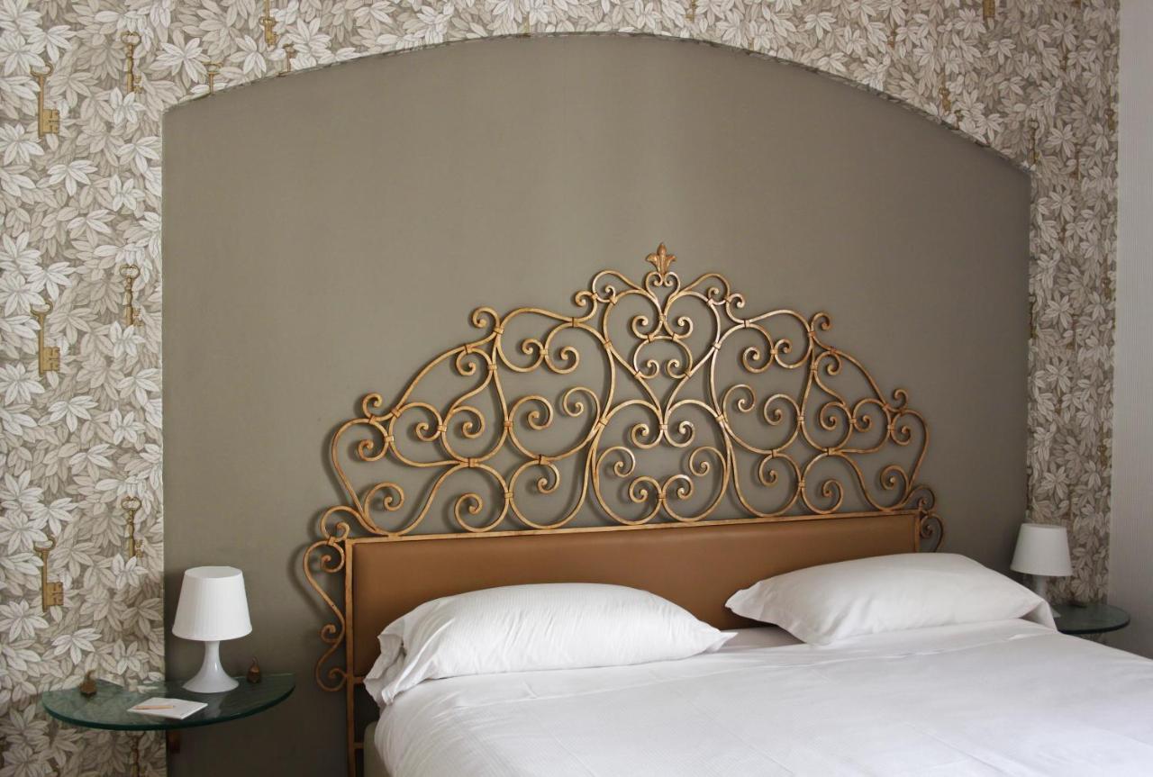 C-Hotels De Rose Palace Florence Exterior photo